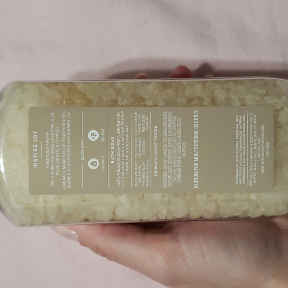 Bath And Body Works Aromatherapy Bath Soak Juniper & Sage - Picture 4 of 5